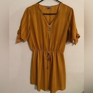 Women’s dress size medium